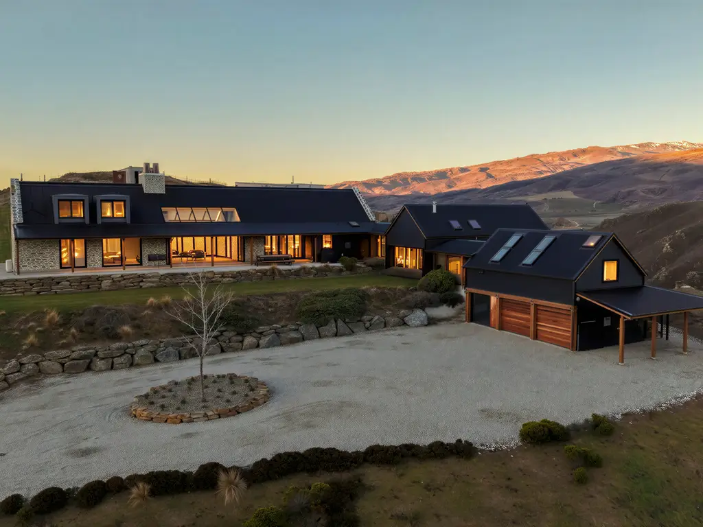11 Short Street, Bannockburn — NZ Sotheby’s International Realty Cromwell