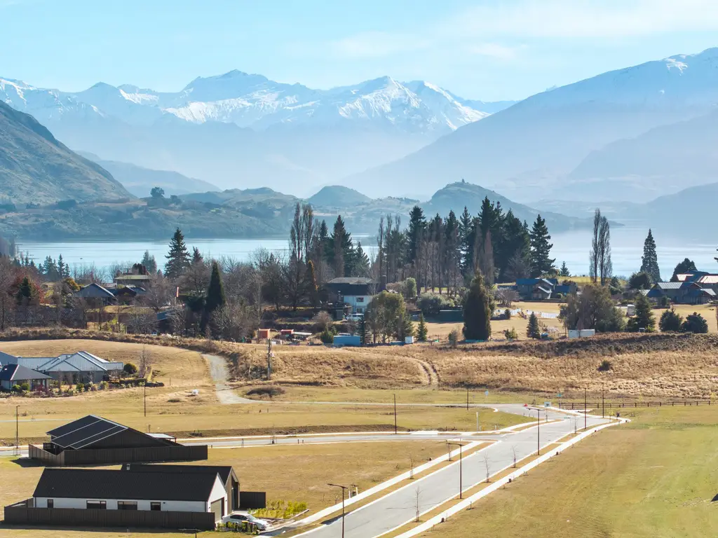 Pembroke — NZ Sotheby's International Realty Wanaka