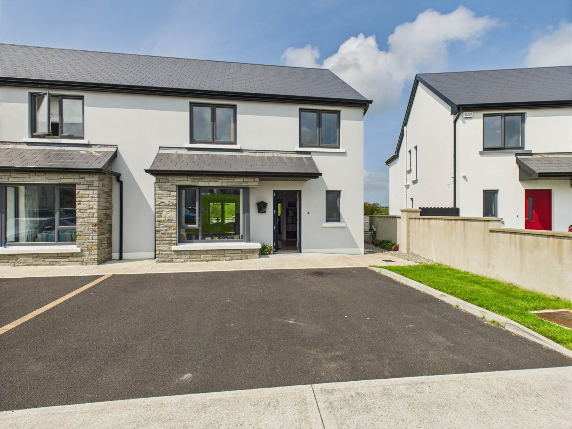 37 Cill Stuifin, Lahinch Semi-Detached House — Costelloe Estate Agents