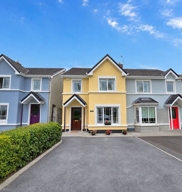 44 Lios Ard, Tulla Road, Ennis, Co. Clare Semi-detached House — DNG O'Sullivan Hurley