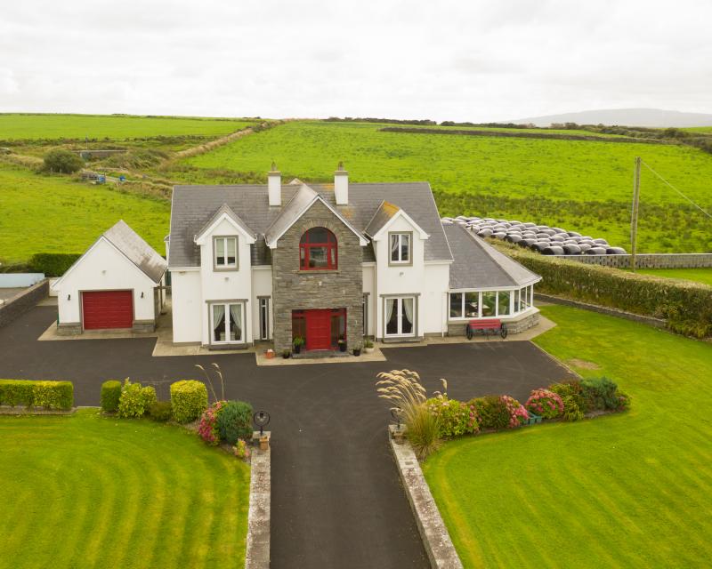 ATTYCHRISTORA, LAHINCH, CO. CLARE V95 ... — Streets Ahead Properties