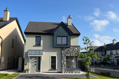 9 Ballymacaula View, Ennis, Co. Clare. — Helen Gallery