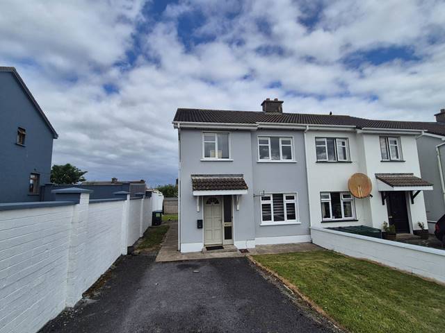 4 Cappagh Drive Upper Kilrush, V15 PY73 Semi-detached House — Pat Considine Auctioneers