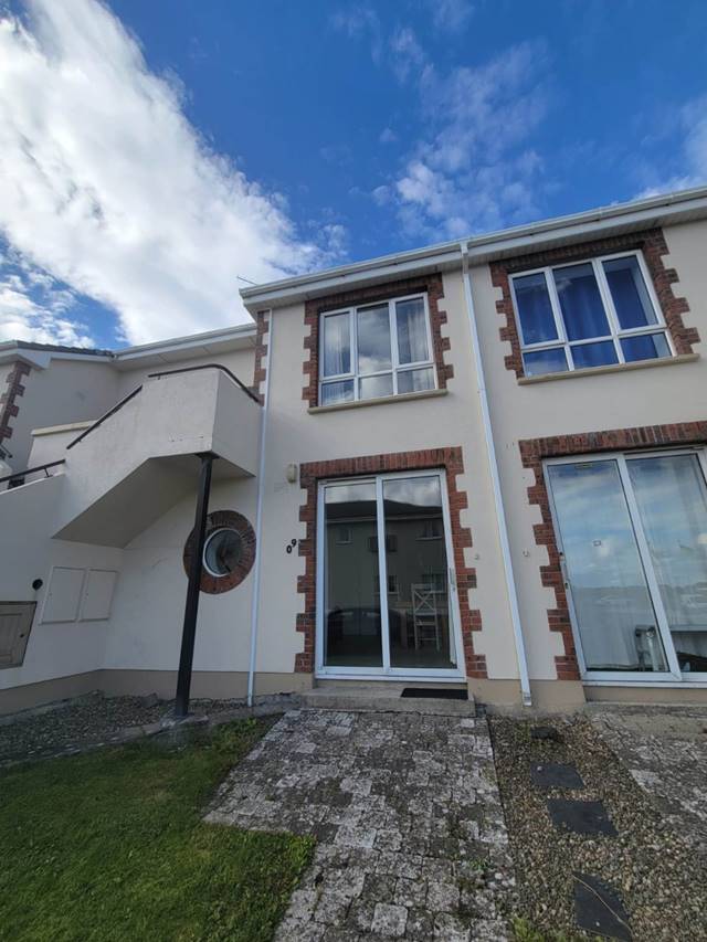 Apt 409, Kilkee Bay Apartments, V15 P036 Apartment — Pat Considine Auctioneers