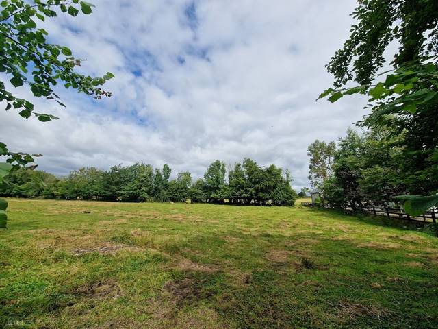0.5 Acre Site, Moyriesk, Quin, Co. Clare Site-individual — DNG O'Sullivan Hurley