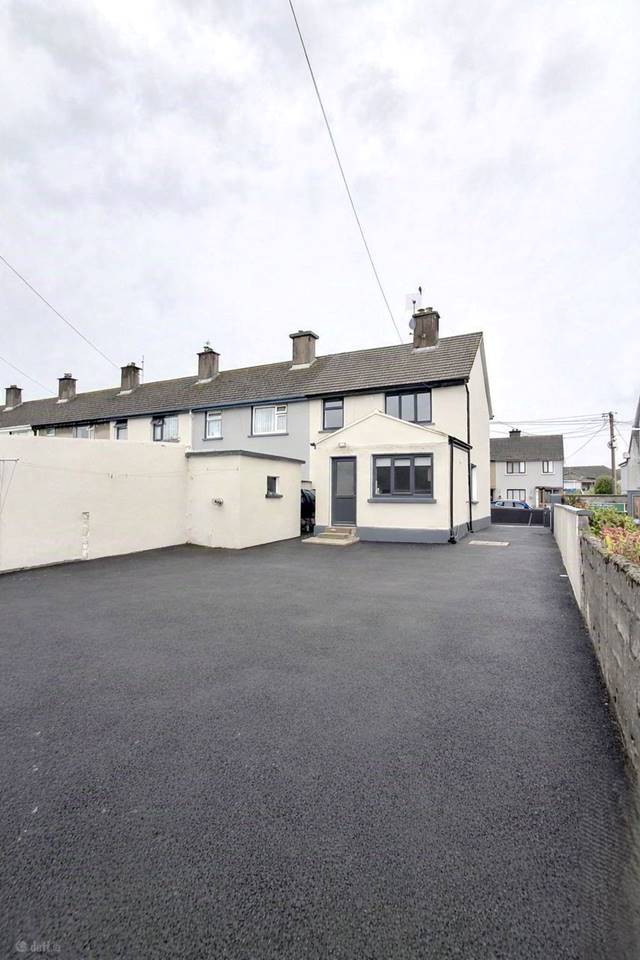 Turnpike, Ennis, Co. Clare House — Quinn Property Management