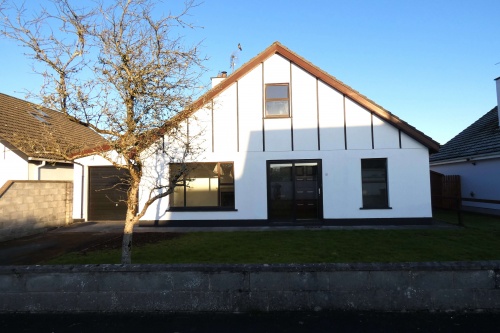 87 College Green, Ennis, Co. Clare — Helen Gallery