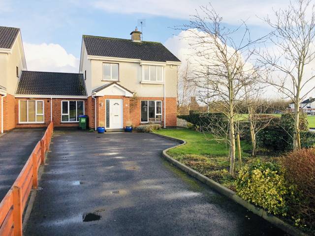 84 Abbey Court, Ennis, Co. Clare Detached House — Costelloe Estate Agents