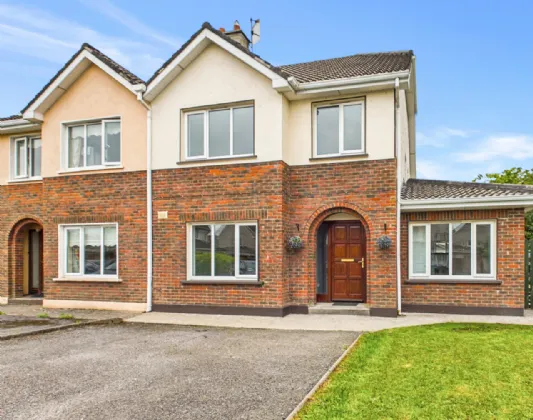 89 Aughanteeroe Gort Road Ennis Co Clare V95 T62D — Sherry FitzGerald O'Meara (Ennis & Shannon)