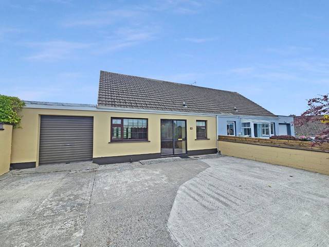 18 Fiach Rua, Connolly, Ennis, Co Clare Bungalow House — DNG O'Sullivan Hurley