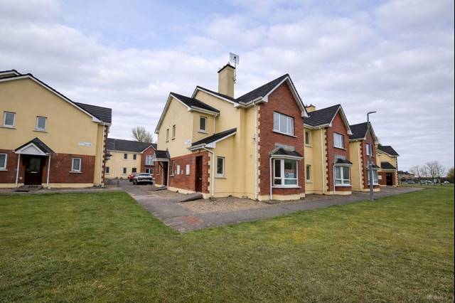 Apartment 18, An Páirc, Ennis, Co. Clare Apartment — Quinn Property Management