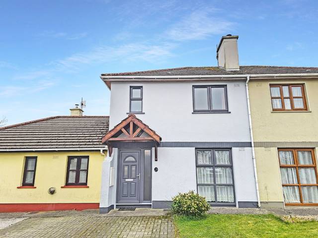 7 Ard Na Gaoithe, Ennis, Co. Clare House — DNG O'Sullivan Hurley