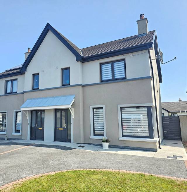 46 Meadow View, Clarecastle, Ennis, Co. Clare Semi-detached House — DNG O'Sullivan Hurley