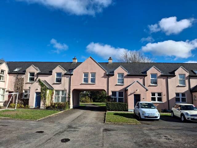 9 Courtyard Cottages, Ballycuggaran, Ogonnelloe, Killaloe, Co. Clare Terrace House — Quinn Property Management