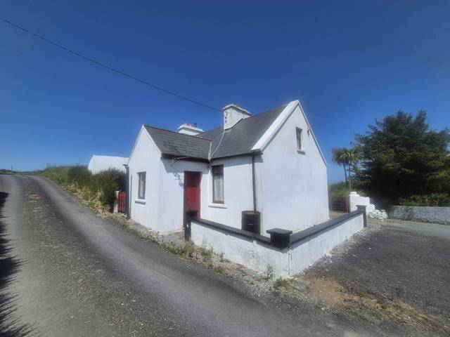 Moybeg, Lahinch, V95 PX26 Cottage House — Pat Considine Auctioneers