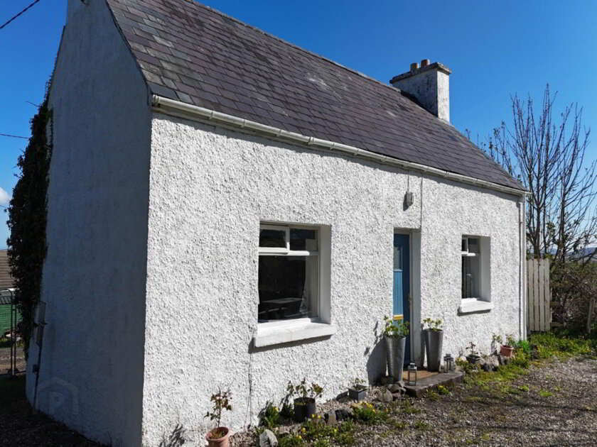 Carnaween Cottage, Narin, Portnoo, County Donegal , F94 F2C4 — Campbells Auctioneers