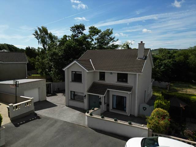 15 Oaklands Park, Letterkenny, Co. Donegal Detached House — Louis Boyce Auctioneer and Valuer