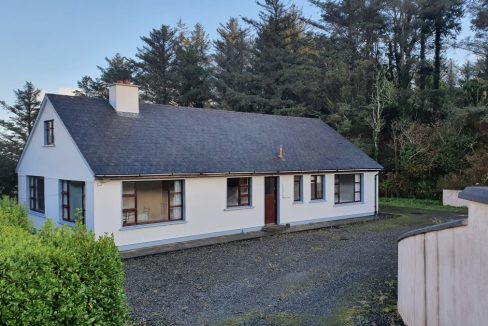 Cashel, Gortahork, Falcarragh, Co. Donegal, F92C9V3 — McBride Auctioneers Ltd