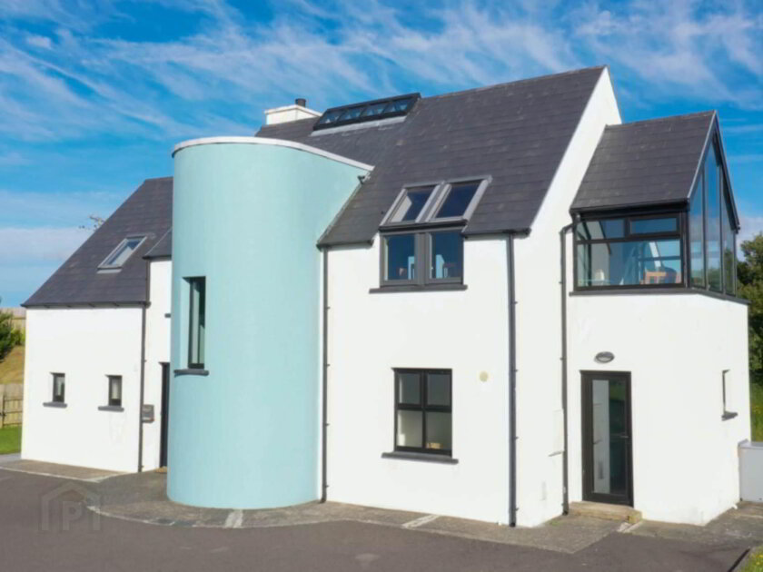 3 Port Arthur, Lunnaigh, Derrybeg, County Donegal , F92 XP98 — Campbells Auctioneers