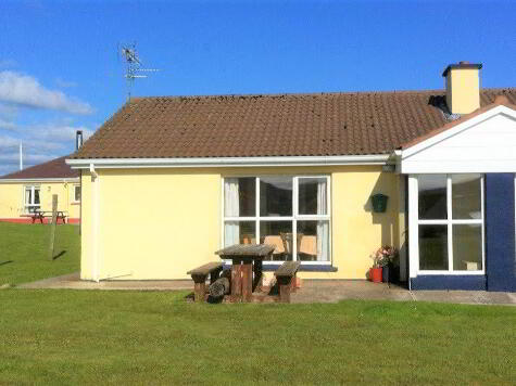 9 Glenlee Cottages, Fintra, Killybegs, F94 K2W7 — DMcL Estates