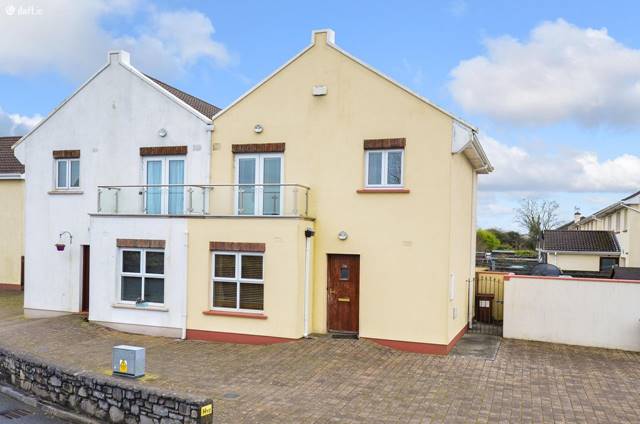 32 An Mhainistir, Lakeview, Claregalway, Co. Galway Semi-detached House — John Dolan Auctioneers Ltd