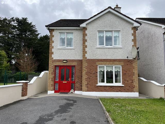 8 Glentaun Close, Creagh, Ballinasloe, Co. Galway Detached House — John Dolan Auctioneers Ltd