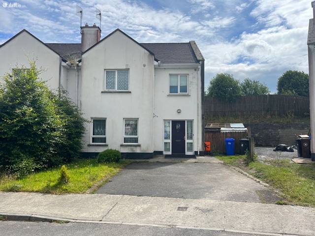 61 Esker Hills, Ballinasloe, Co. Galway Semi-detached House — John Dolan Auctioneers Ltd