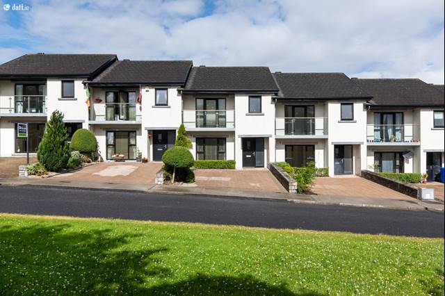 94 Cuil An Canalach, Ballinasloe, Co. Galway Terrace House — John Dolan Auctioneers Ltd