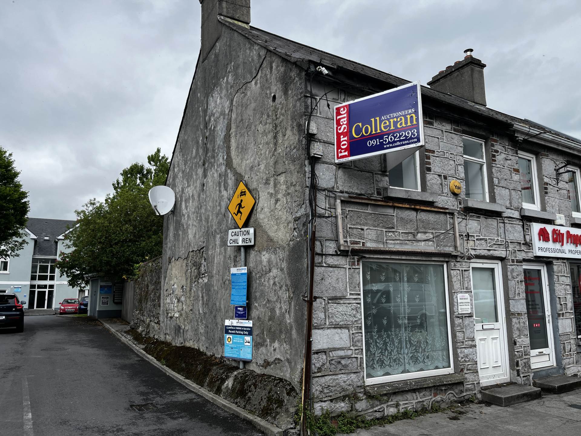 65 Prospect Hill, Galway, H91 XY9Y Terrace House — Colleran Auctioneers