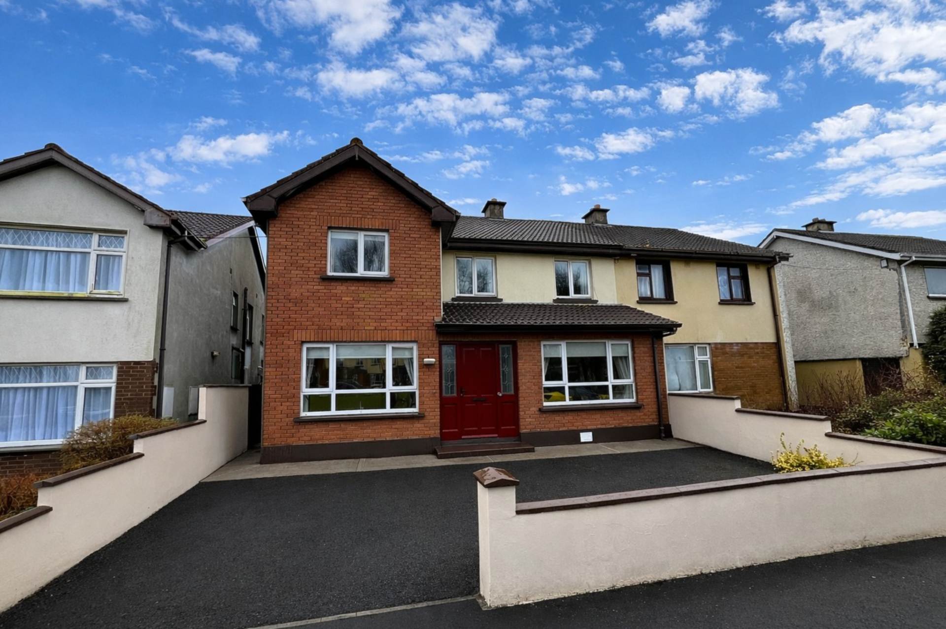 57 Moyola Park, Newcastle, Galway. H91 V8WT Semi-Detached House — Colleran Auctioneers
