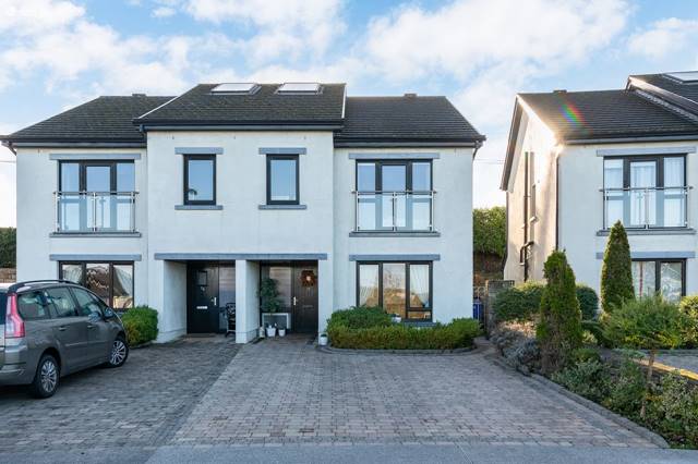 75 Cuil Na Canalach, Ballinasloe, Co. Galway Semi-detached House — John Dolan Auctioneers Ltd