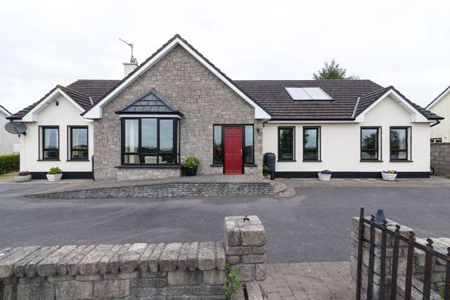 2 Old Mill Road, Poolboy, Ballinasloe, Co. Galway Detached House — John Dolan Auctioneers Ltd