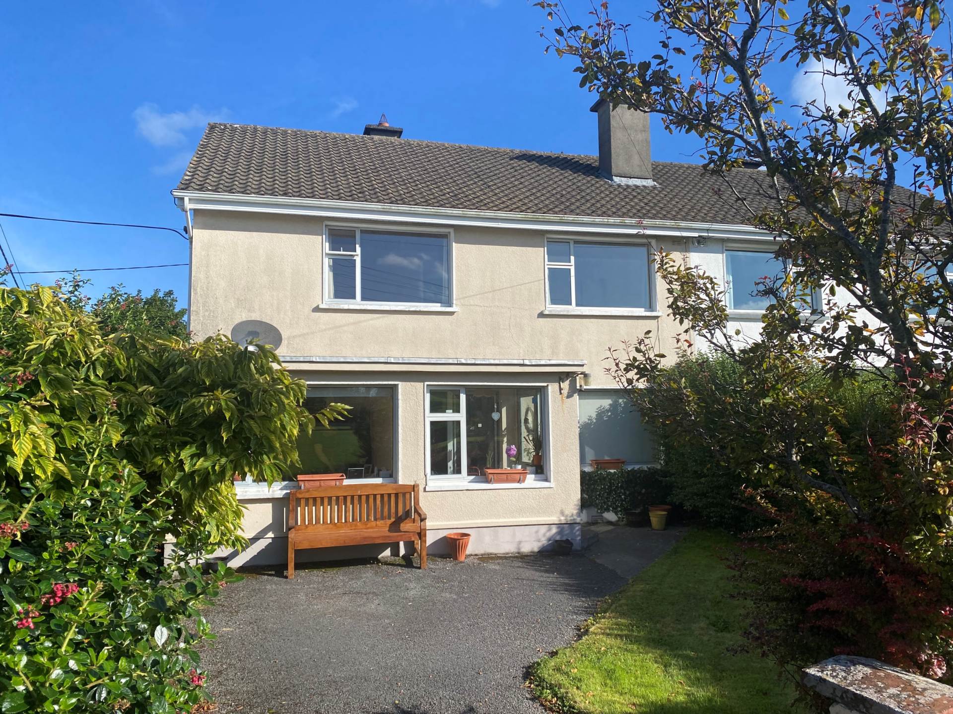 28 Maunsells Park, Galway. H91 FCP2 Semi-Detached House — Colleran Auctioneers