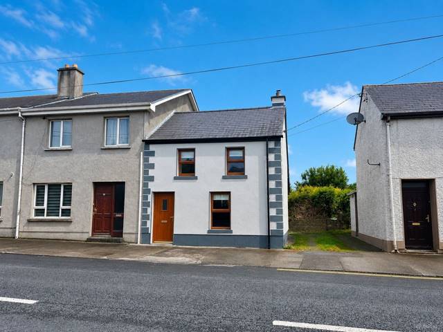 6 Brackernagh, Ballinasloe, Co. Galway End Of Terrace House — John Dolan Auctioneers Ltd