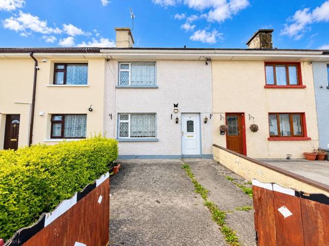 6 Saint Brendan’S Terrace, Ballinasloe, Co. Galway Terrace House — John Dolan Auctioneers Ltd