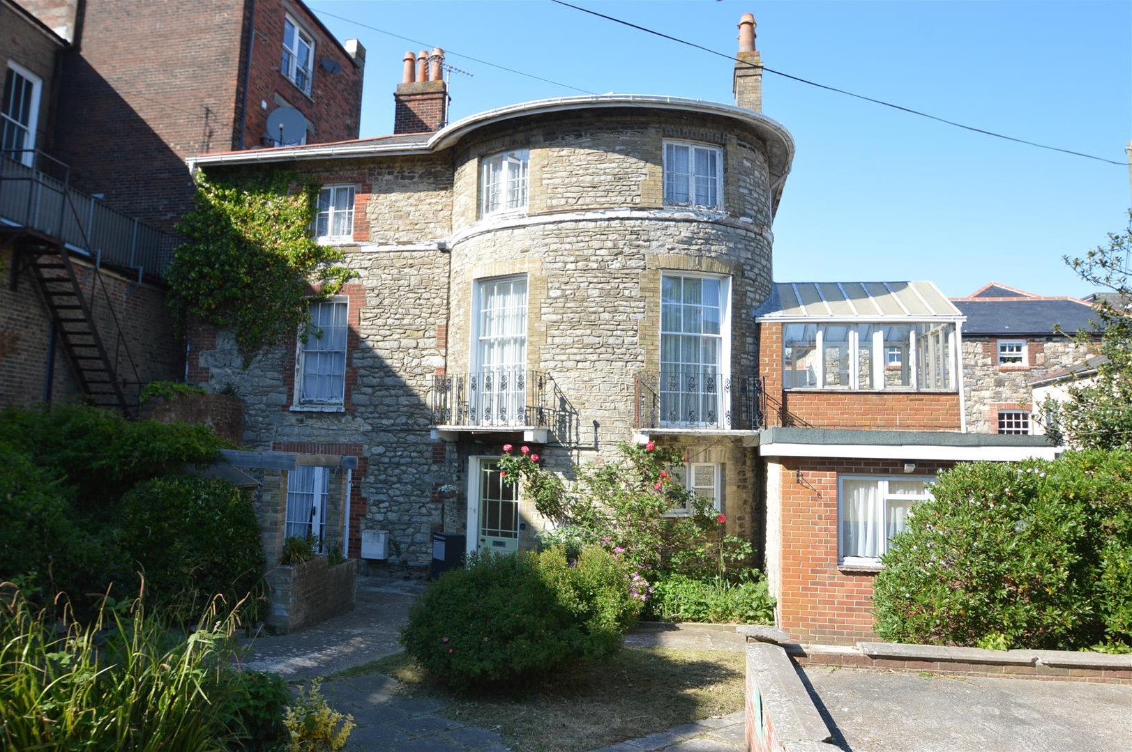 1 High Street, Ryde — Wright Estate Agency