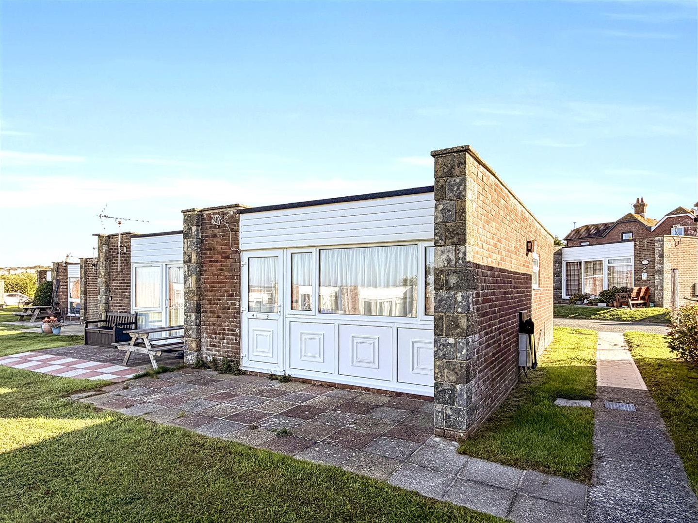 Brambles Chine, Freshwater — Wright Estate Agency