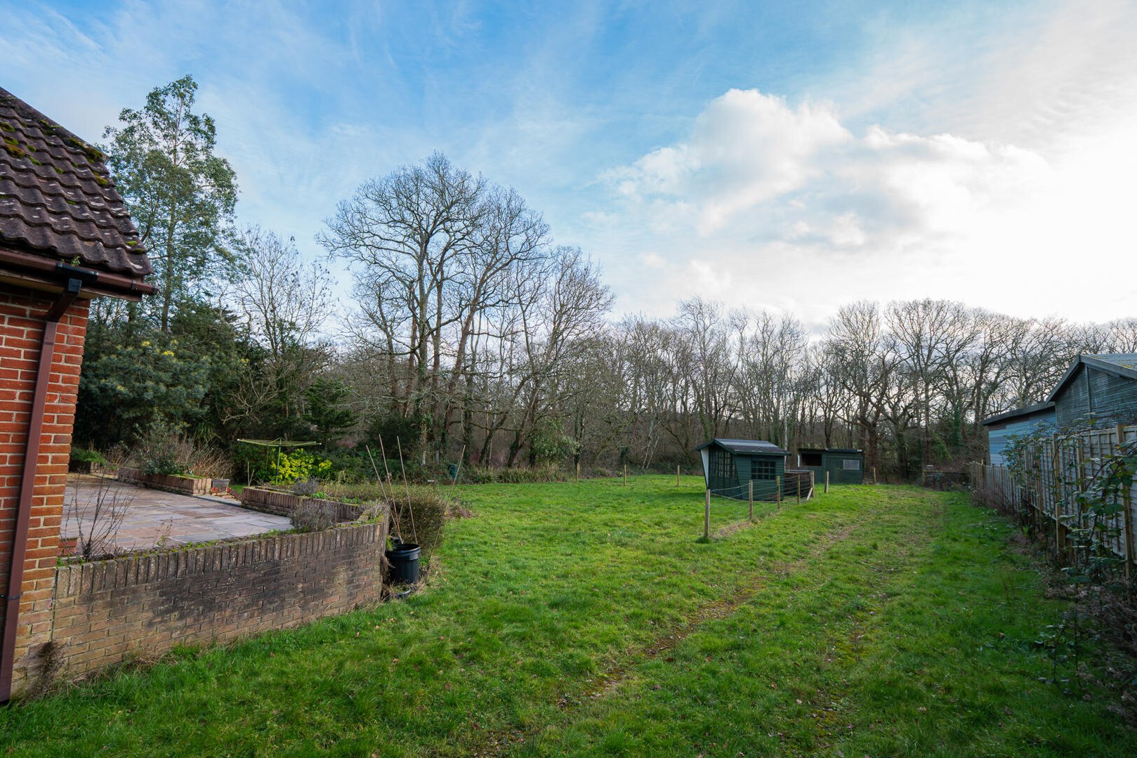 Lushington Hill, Wootton Bridge, Ryde OIEO — Red Squirrel Property Shop