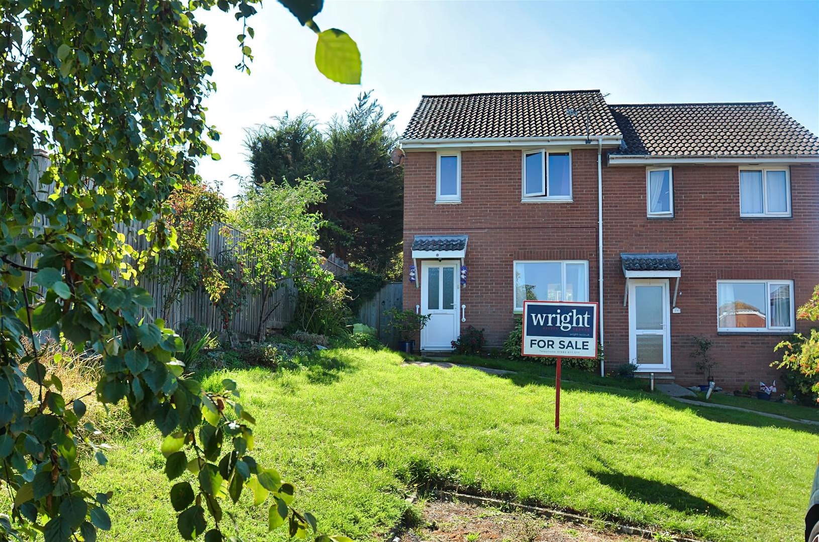 Holly Tree Close, Ryde — Wright Estate Agency