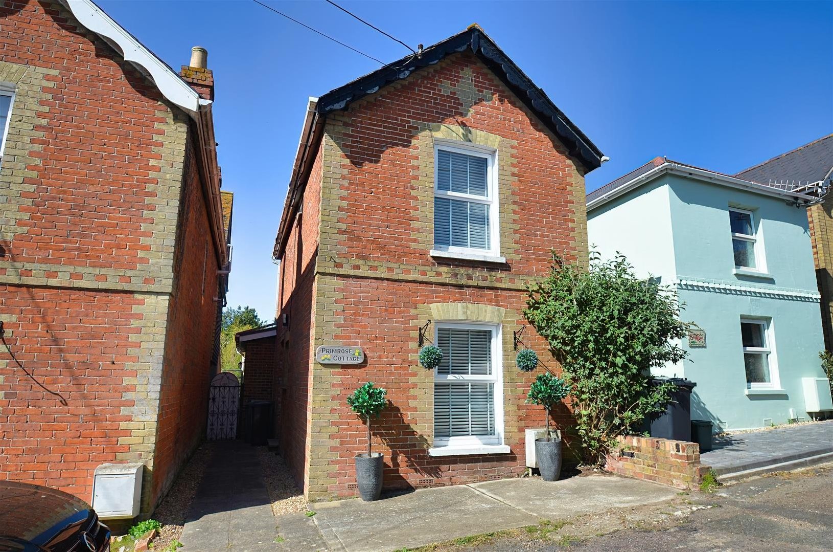 Newlands, St Helens — Wright Estate Agency