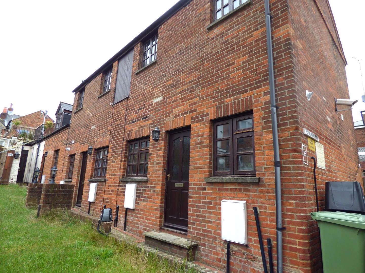 Union Road, Ryde — Red Squirrel Property Shop