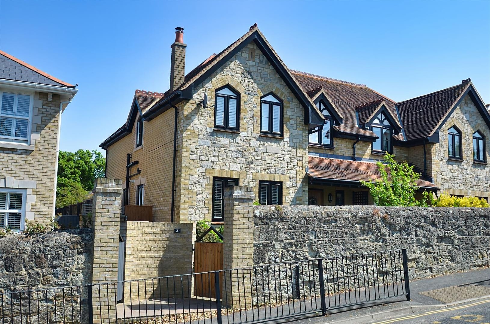 Gassiot Green Road, Ryde — Wright Estate Agency