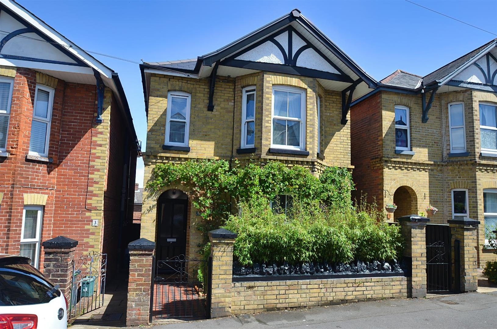 Millward Road, Ryde — Wright Estate Agency