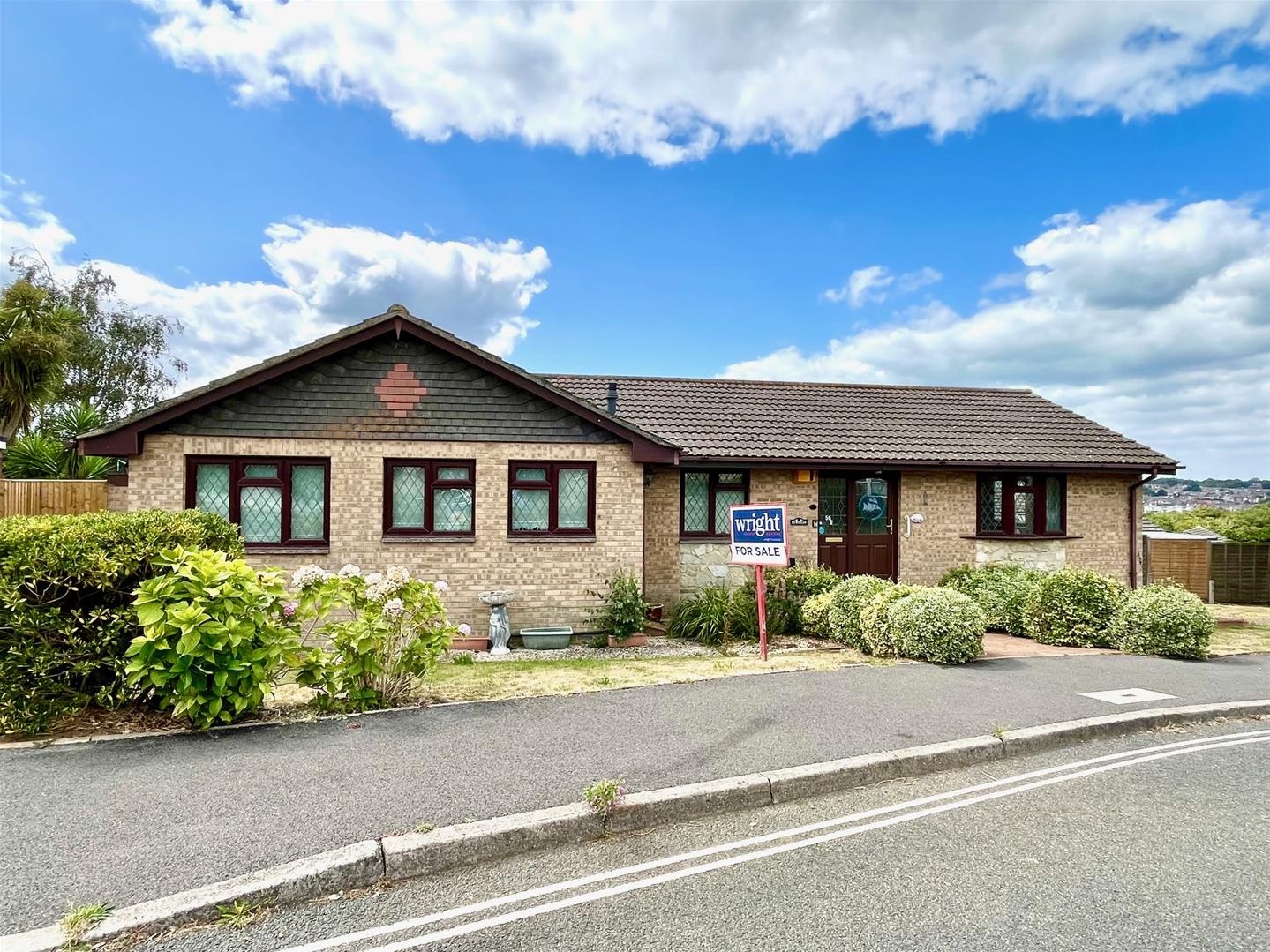 Old Road, East Cowes — Wright Estate Agency