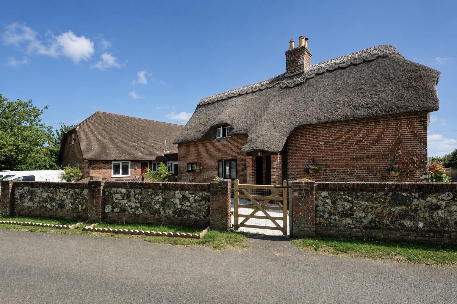 Newport Road, Apse Heath — Wright Estate Agency
