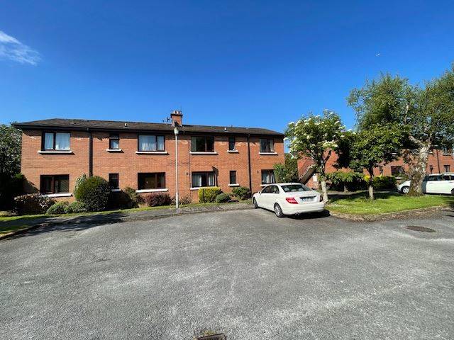 18 Elm Court, Tralee, Kerry, V92Y8W5 Apartment — Property Partners Darragh Ó Sé