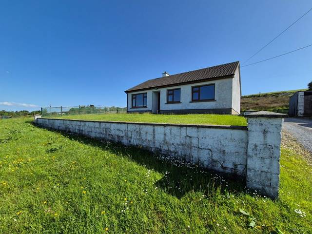 Ballinduganig, Ballyseedy, Tralee, Co. Kerry Bungalow House — Ger Carmody Estates