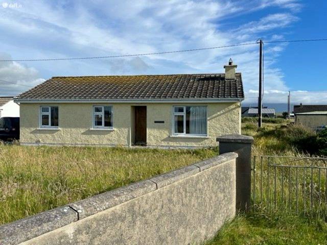 Carrahane Lower, Ardfert, Tralee, Banna, Co. Kerry Bungalow House — Ger Carmody Estates