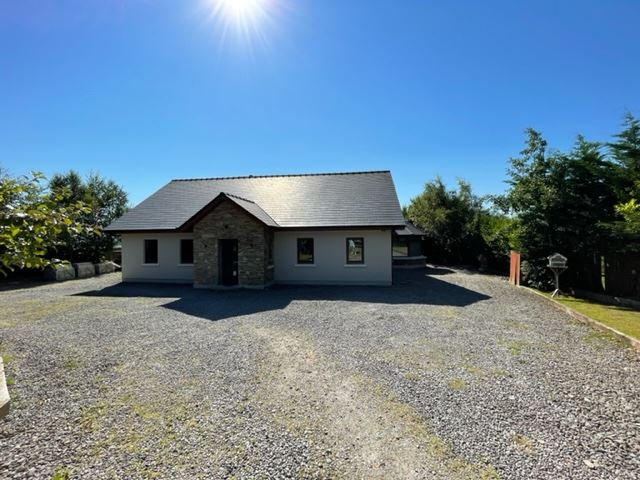 Gransha Upper, Castlemaine, Kerry, V93TX24 Detached House — Property Partners Darragh Ó Sé