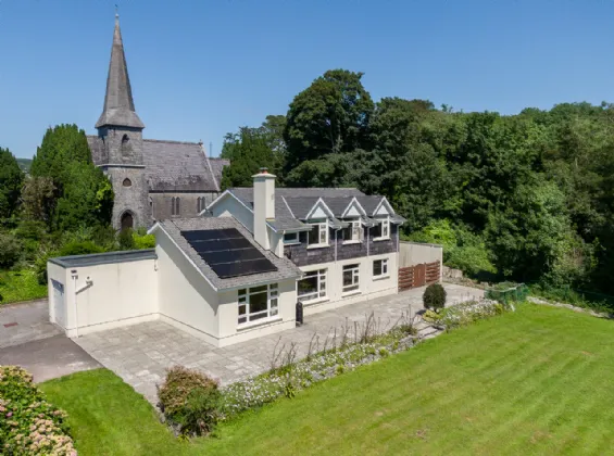 The Bell Height Kenmare Co. Kerry V93 YV91 — Sherry FitzGerald Daly